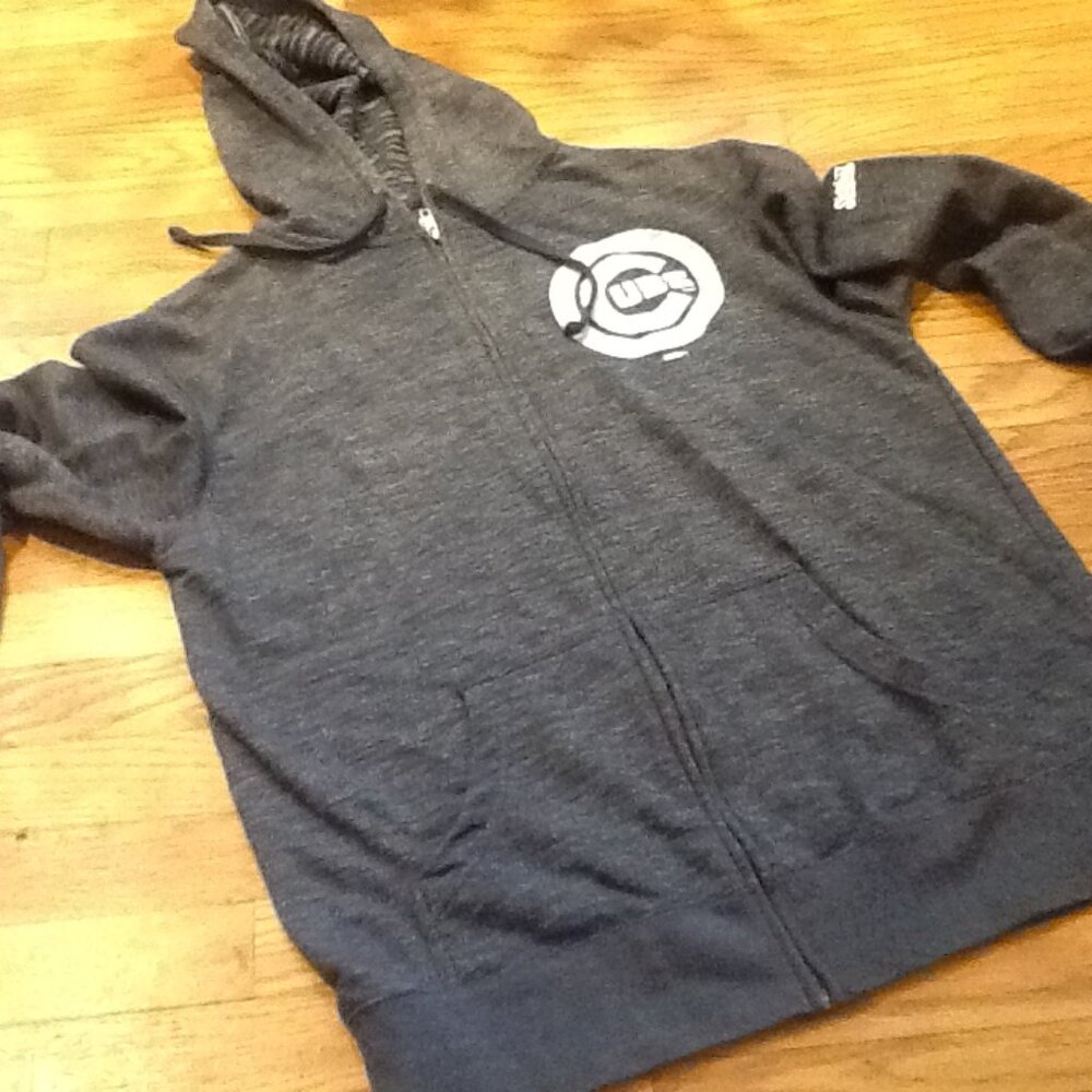 Chicago Cubs Zip-Up Hoodie Sweatshirt